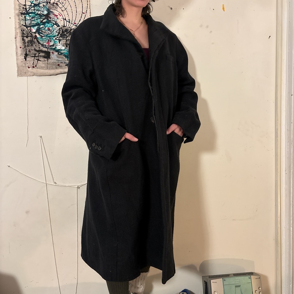 NICOLE FARHI Elegant Black Trench Coat